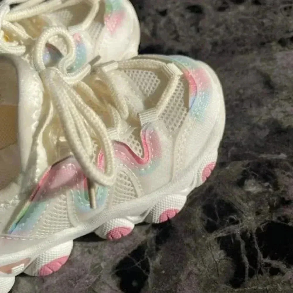 Toddler girls 2.5 to 3 years old Shoes Lace-Up Look Invisible Elastic Band White